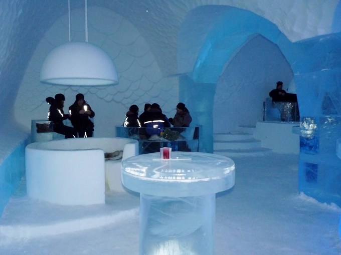 ice bar 2